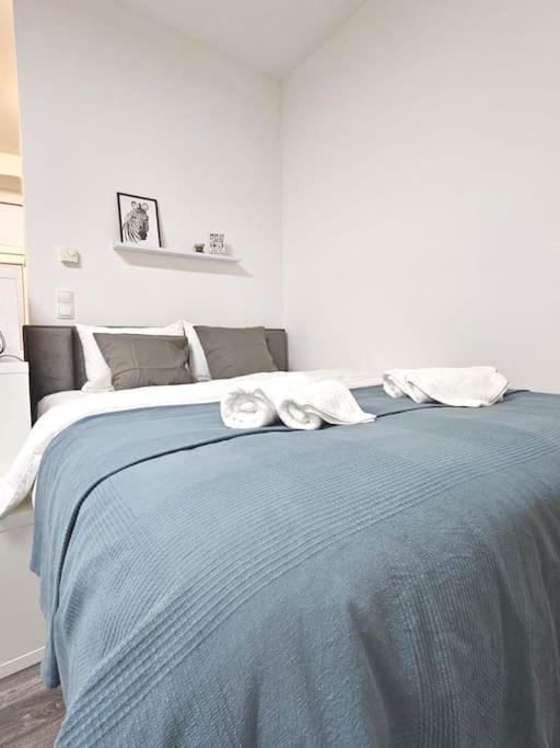 Affordable Suite In Vienna'S Hotpoint Exterior photo